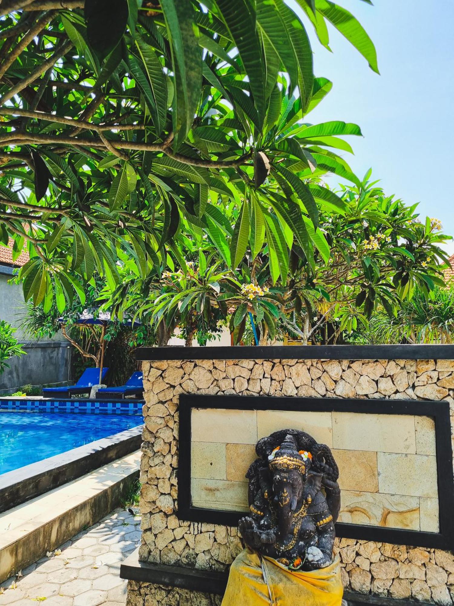 Hokita Home Stay Nusa Lembongan  Luaran gambar